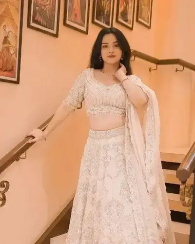 Escort Service In Seoni